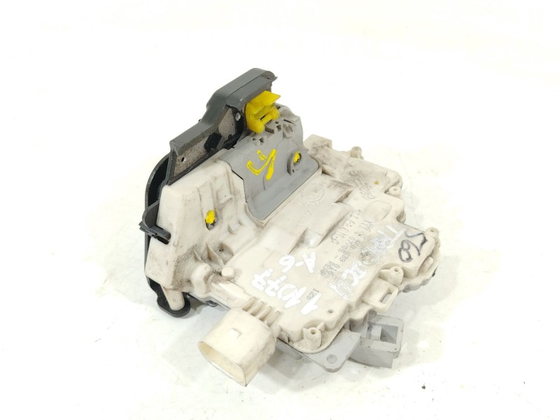 Recambio de cerradura puerta trasera derecha para audi a6 avant (4f5) 3.0 tdi quattro referencia OEM IAM 4F0839016  