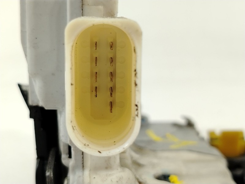 Recambio de cerradura puerta delantera izquierda para audi a3 (8p1) 1.6 fsi referencia OEM IAM 4F1837015E  