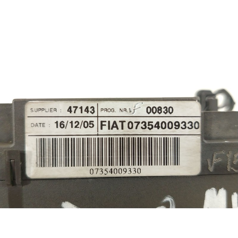 Recambio de mando luces para lancia musa (350_) 1.9 d multijet (350.axc1a) referencia OEM IAM 735400933 07354009330 