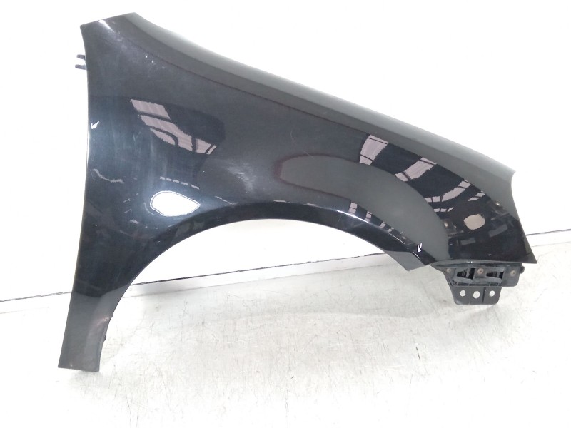 Recambio de aleta delantera derecha para volkswagen golf v (1k1) 1.9 tdi referencia OEM IAM 1K6821022A  