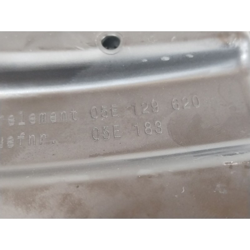 Recambio de caja filtro aire para cupra formentor (km7) 1.4 e-hybrid referencia OEM IAM 05E129607A  