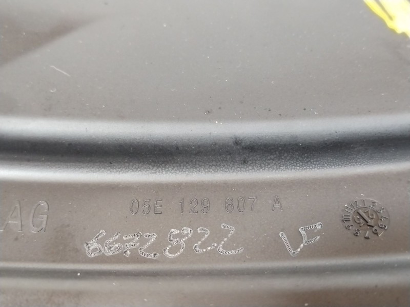 Recambio de caja filtro aire para cupra formentor (km7) 1.4 e-hybrid referencia OEM IAM 05E129607A  