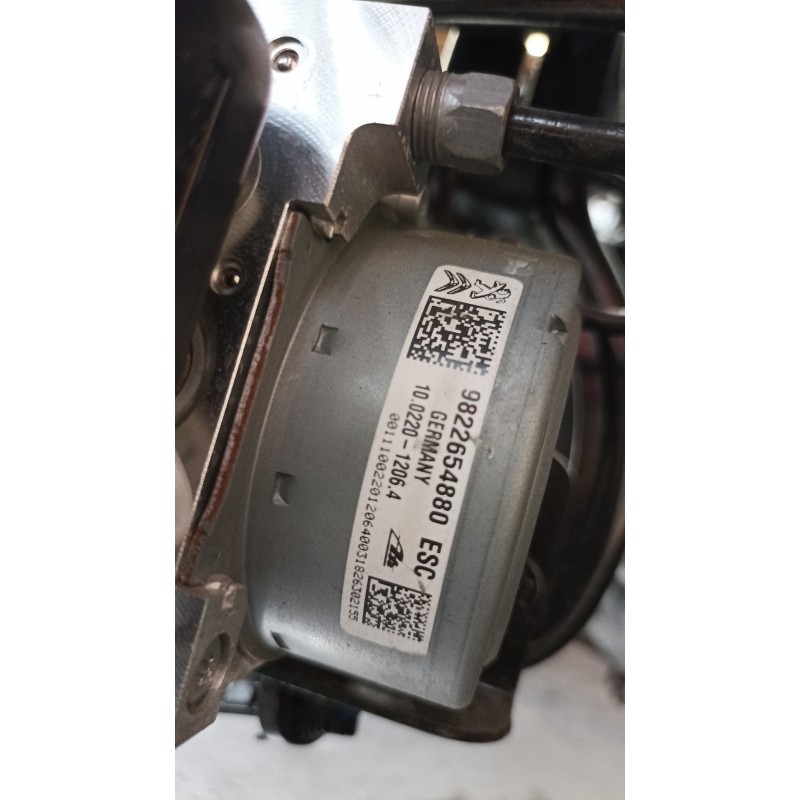 Recambio de abs para peugeot 208 1.2 12v vti referencia OEM IAM 9822654880  