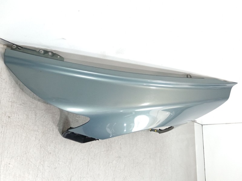 Recambio de aleta delantera izquierda para volvo s40 ii (544) 2.0 d referencia OEM IAM 31297540  