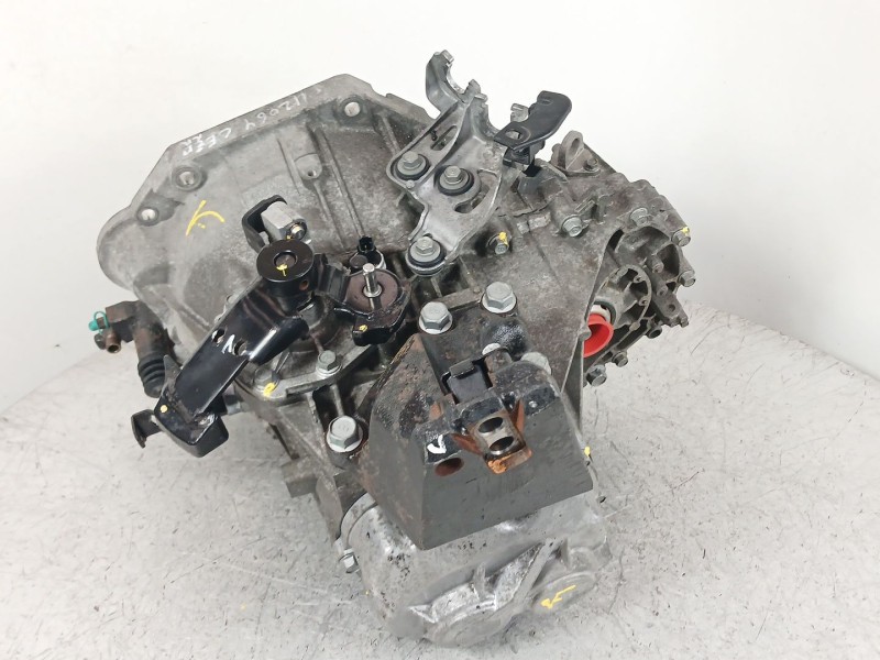 Recambio de caja cambios para kia cee´d drive referencia OEM IAM ZG14FJ  