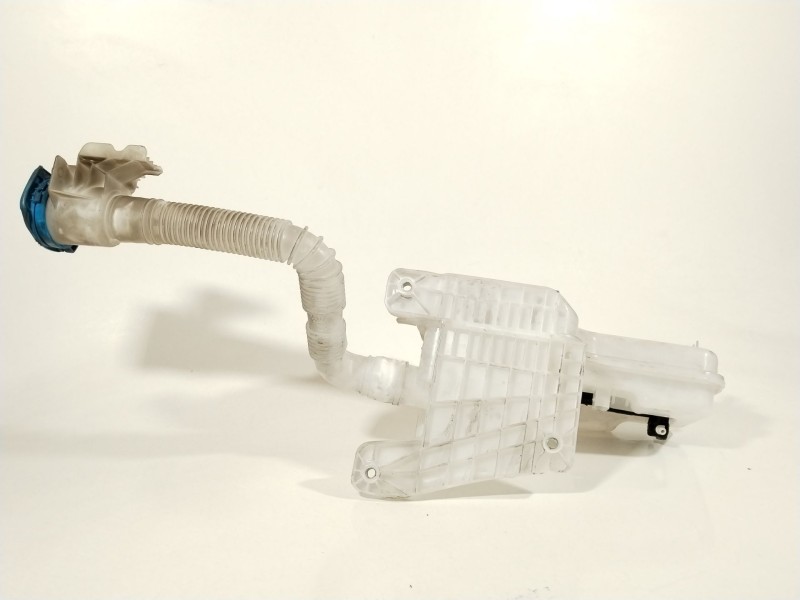 Recambio de deposito limpia para cupra formentor (km7) 1.4 e-hybrid referencia OEM IAM 5FF955448 1K6955651 