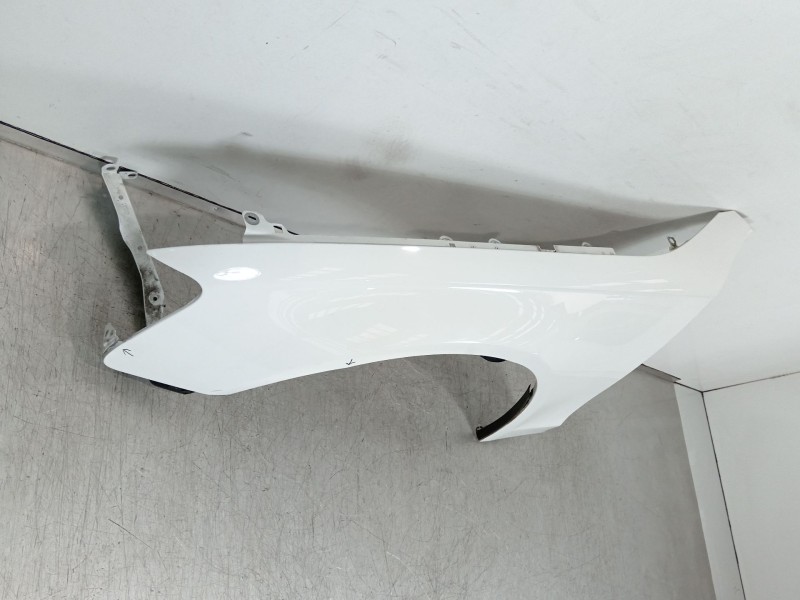 Recambio de aleta delantera izquierda para audi a4 b8 (8k2) 2.0 tdi referencia OEM IAM 8K0821106J  