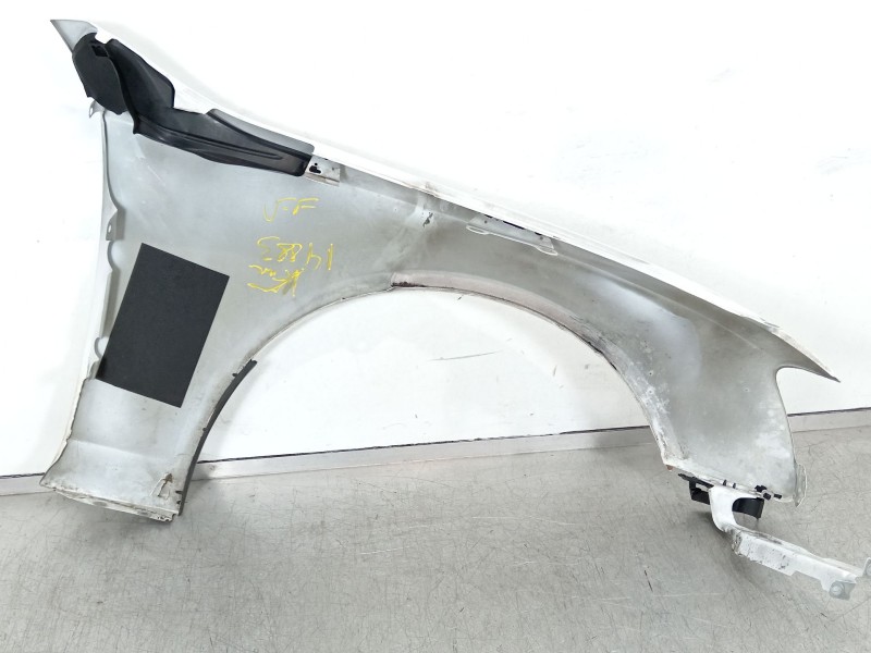 Recambio de aleta delantera izquierda para audi a4 b8 (8k2) 2.0 tdi referencia OEM IAM 8K0821106J  