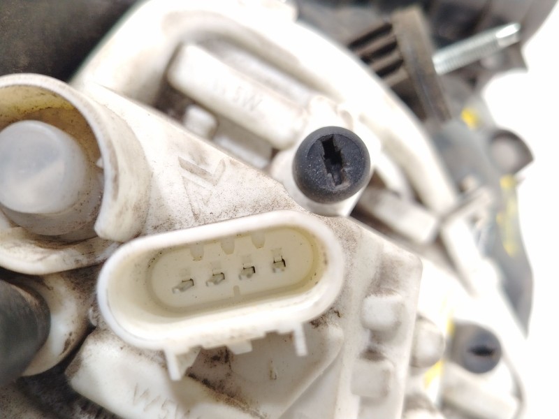 Recambio de piloto trasero derecho para opel astra j (p10) 1.6 cdti (68) referencia OEM IAM 13319948  