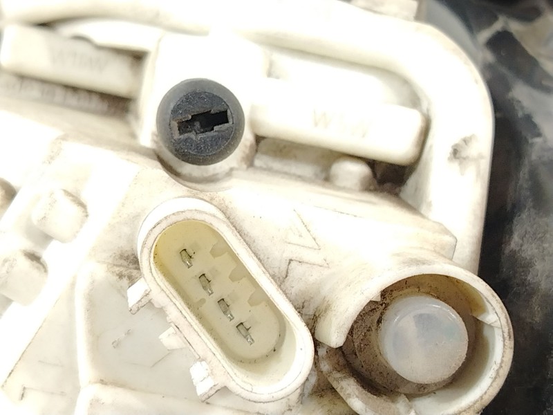 Recambio de piloto trasero izquierdo para opel astra j (p10) 1.6 cdti (68) referencia OEM IAM 13306577 13319949 