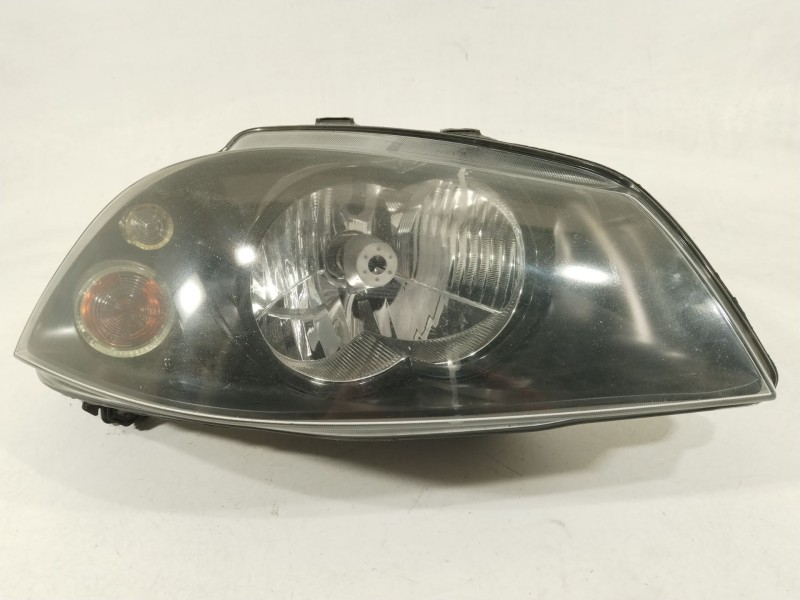Recambio de faro derecho para seat ibiza iii (6l1) 1.9 tdi referencia OEM IAM 6L1941022A 89306240 