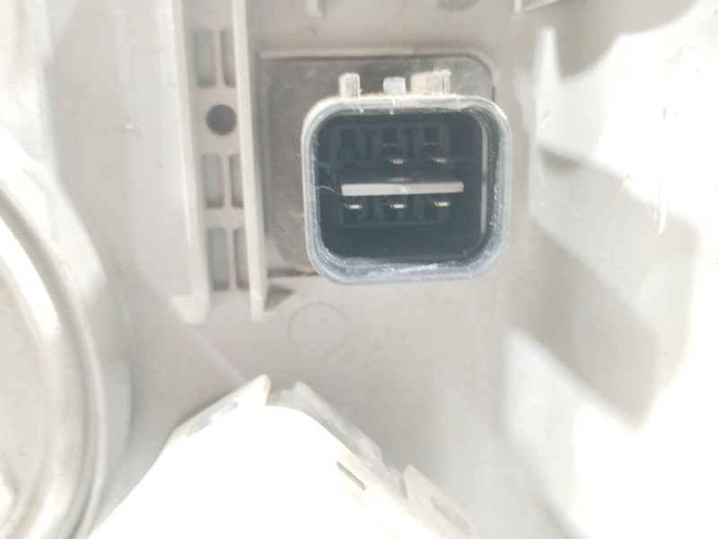 Recambio de faro derecho para daewoo lanos (klat) 1.5 referencia OEM IAM 96304611  