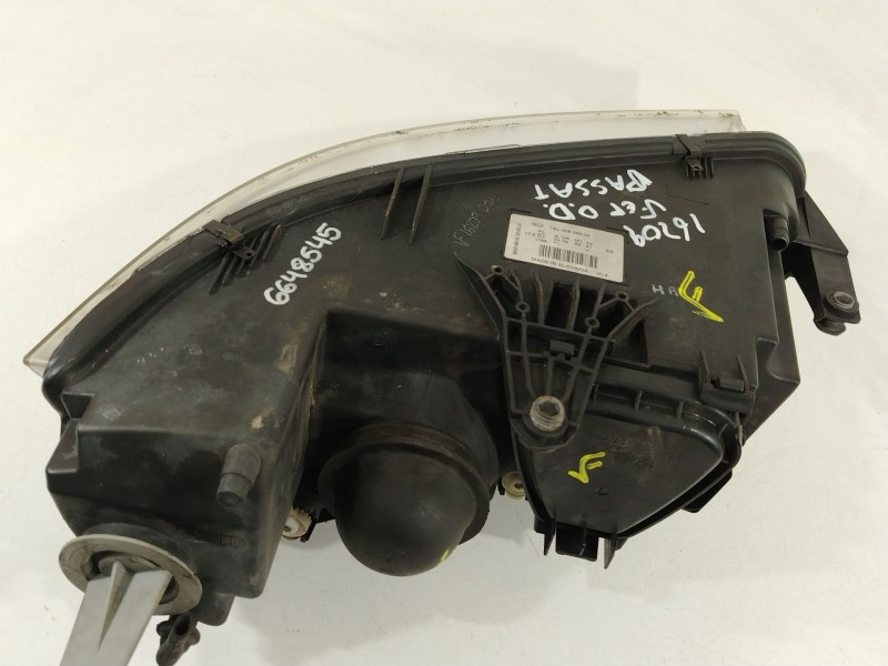 Recambio de faro derecho para volkswagen passat b5.5 (3b3) 1.9 tdi referencia OEM IAM 1EL008350 3B0941016AN 