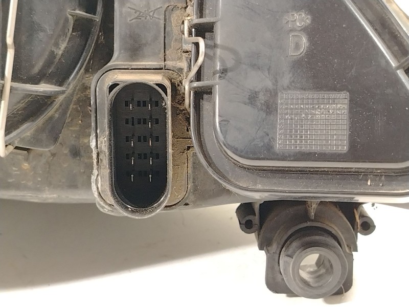 Recambio de faro derecho para seat ibiza iii (6l1) 1.4 16v referencia OEM IAM 6L1941752B  