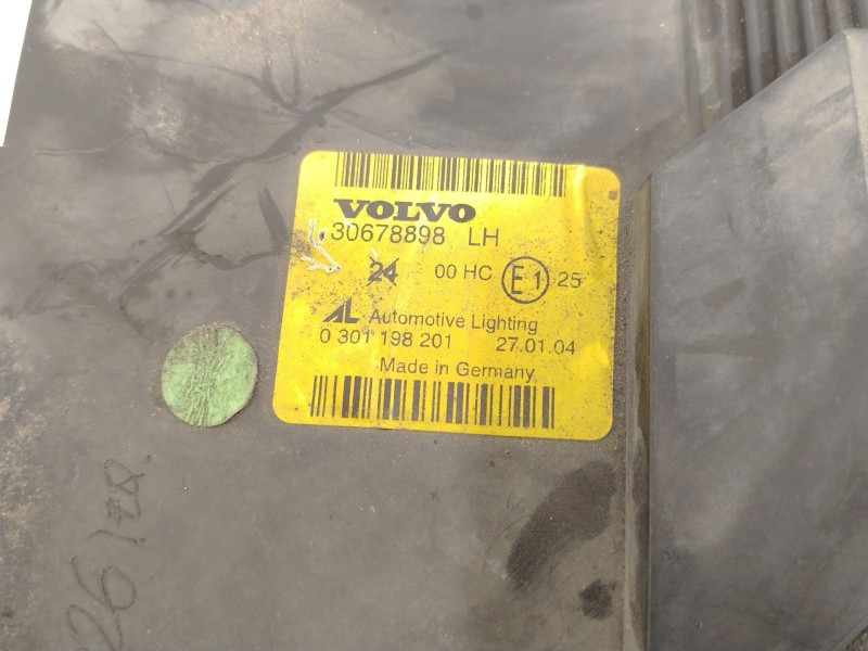 Recambio de faro izquierdo para volvo s40 ii (544) 2.0 d referencia OEM IAM 30678898 0301198201 