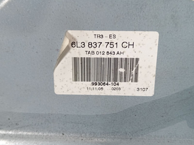 Recambio de elevalunas delantero izquierdo para seat ibiza iii (6l1) 1.4 16v referencia OEM IAM 6L3837751CH 6L3837755T 