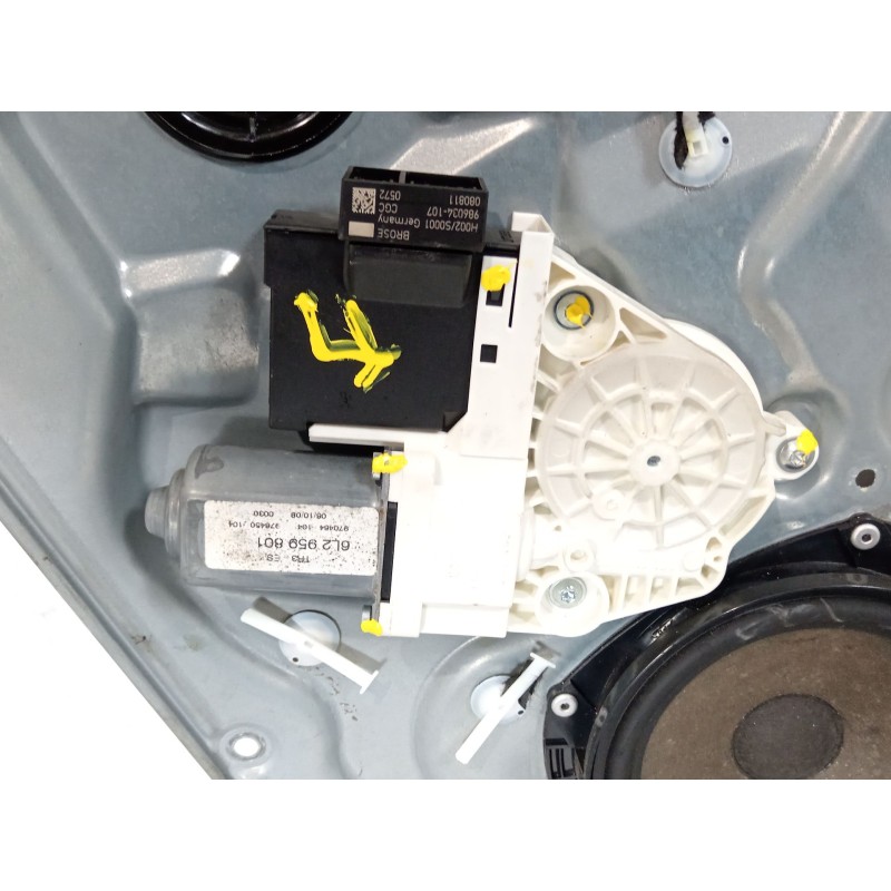 Recambio de elevalunas delantero derecho para seat ibiza iii (6l1) 1.4 16v referencia OEM IAM 6L3837752CQ 6L3837756AC 6L2959801