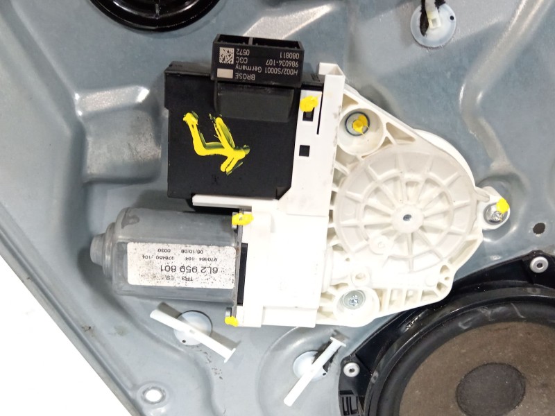 Recambio de elevalunas delantero derecho para seat ibiza iii (6l1) 1.4 16v referencia OEM IAM 6L3837752CQ 6L3837756AC 6L2959801