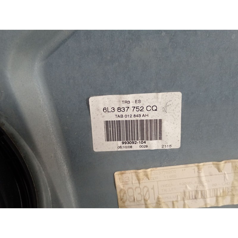 Recambio de elevalunas delantero derecho para seat ibiza iii (6l1) 1.4 16v referencia OEM IAM 6L3837752CQ 6L3837756AC 6L2959801