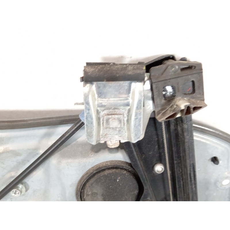 Recambio de elevalunas delantero derecho para seat ibiza iii (6l1) 1.4 16v referencia OEM IAM 6L3837752CQ 6L3837756AC 6L2959801