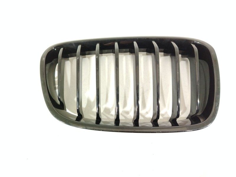Recambio de rejilla delantera para bmw 1 (f20) 116 d referencia OEM IAM 7239022 51137262120 
