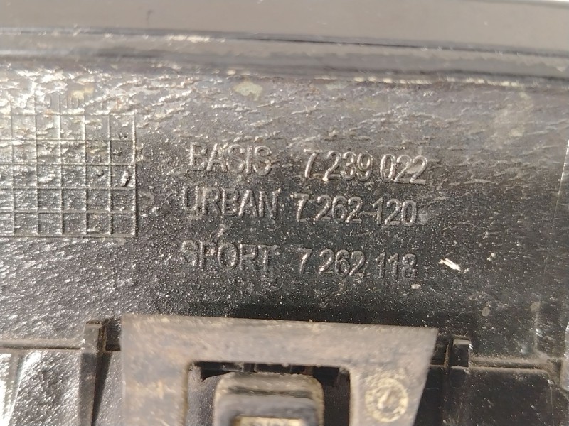 Recambio de rejilla delantera para bmw 1 (f20) 116 d referencia OEM IAM 7239022 51137262120 