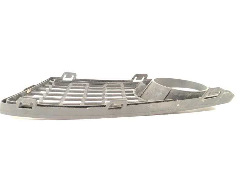 Recambio de rejilla paragolpes derecha para bmw 1 (f20) 116 d referencia OEM IAM 51118048968  