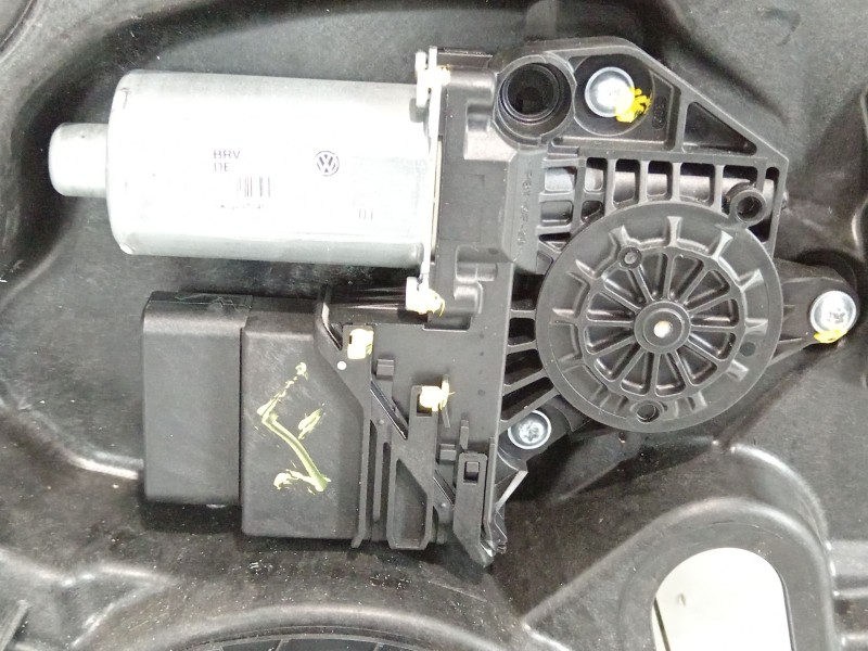 Recambio de elevalunas trasero derecho para volkswagen golf vi (5k1) advance bluemotion referencia OEM IAM 5K4839730J 5K0959704D