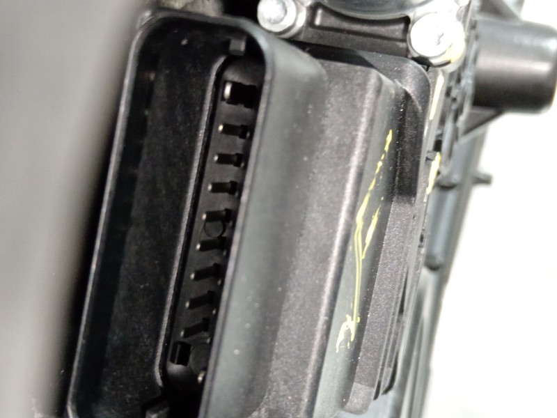 Recambio de elevalunas trasero derecho para volkswagen golf vi (5k1) advance bluemotion referencia OEM IAM 5K4839730J 5K0959704D