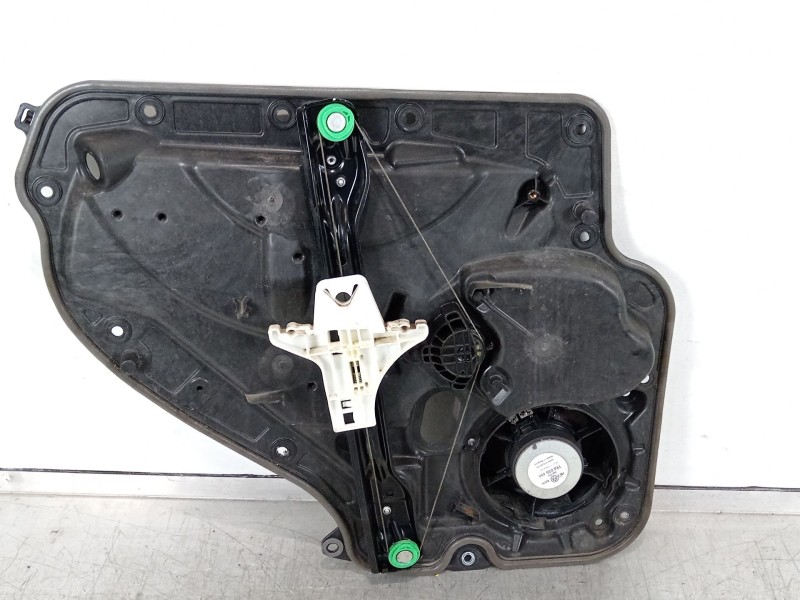 Recambio de elevalunas trasero derecho para volkswagen golf vi (5k1) advance bluemotion referencia OEM IAM 5K4839730J 5K0959704D