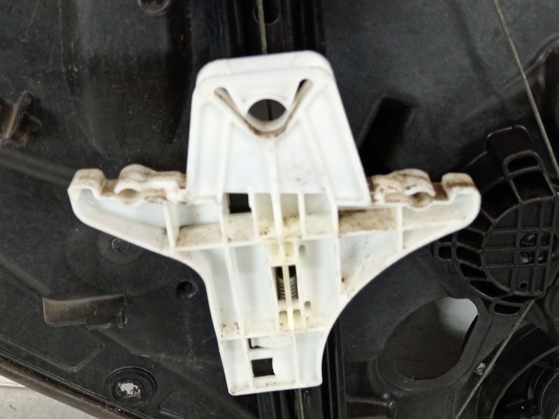 Recambio de elevalunas trasero derecho para volkswagen golf vi (5k1) advance bluemotion referencia OEM IAM 5K4839730J 5K0959704D