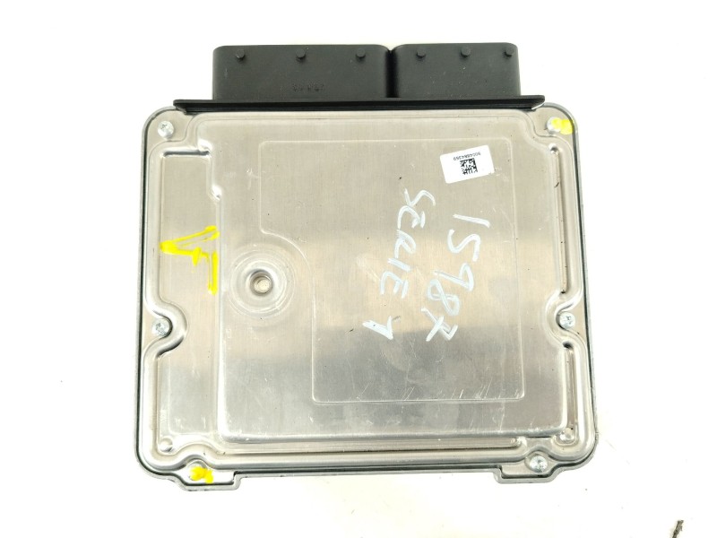 Recambio de centralita motor uce para bmw 1 (f20) 116 d referencia OEM IAM 8518424 0281018594 13618576341