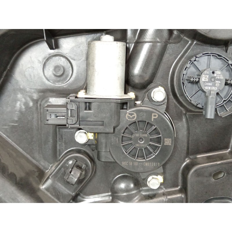 Recambio de elevalunas delantero derecho para mazda cx-5 (ke, gh) 2.0 (keefw) referencia OEM IAM B45C5858X KB7W58590 