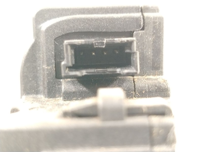 Recambio de cerradura maletero / porton para bmw 1 (f20) 116 d referencia OEM IAM 51247248075  