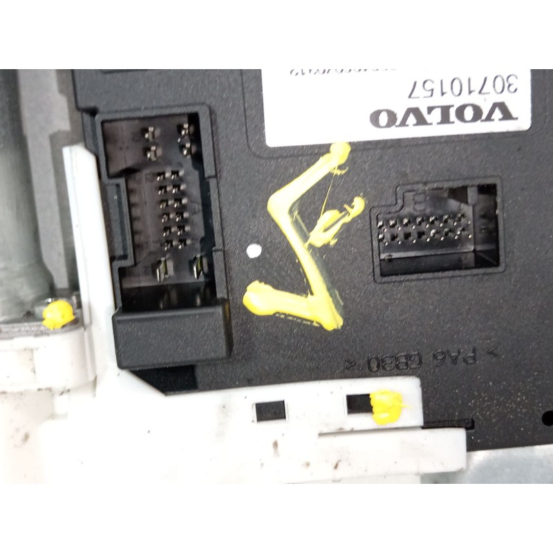 Recambio de elevalunas delantero derecho para volvo s40 ii (544) 2.0 d referencia OEM IAM 8679081 30710157 992746100