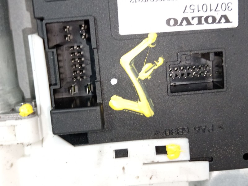 Recambio de elevalunas delantero derecho para volvo s40 ii (544) 2.0 d referencia OEM IAM 8679081 30710157 992746100