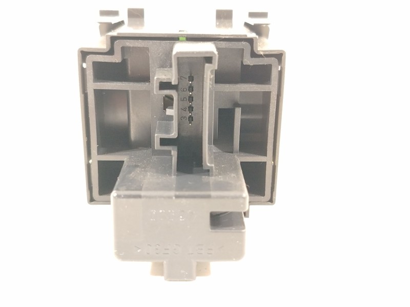 Recambio de mando multifuncion para renault megane iii hatchback (bz0/1_, b3_) 1.5 dci referencia OEM IAM 251900001R  