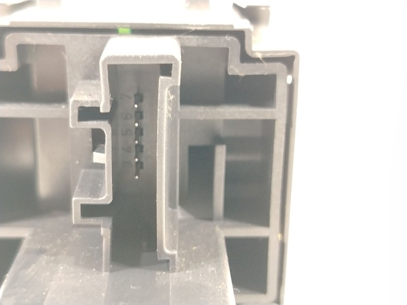 Recambio de mando multifuncion para renault megane iii hatchback (bz0/1_, b3_) 1.5 dci referencia OEM IAM 251900001R  