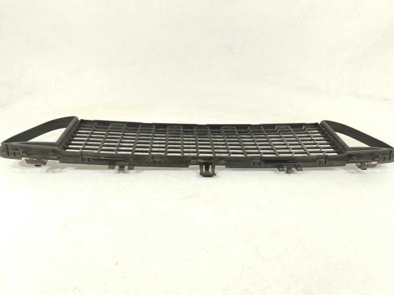 Recambio de rejilla paragolpes central para bmw 1 (f20) 116 d referencia OEM IAM 51118048969  