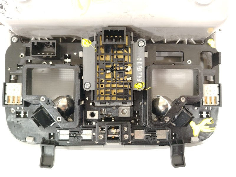 Recambio de luz interior para hyundai ix35 (lm, el, elh) 1.7 crdi referencia OEM IAM 928202S100OM  