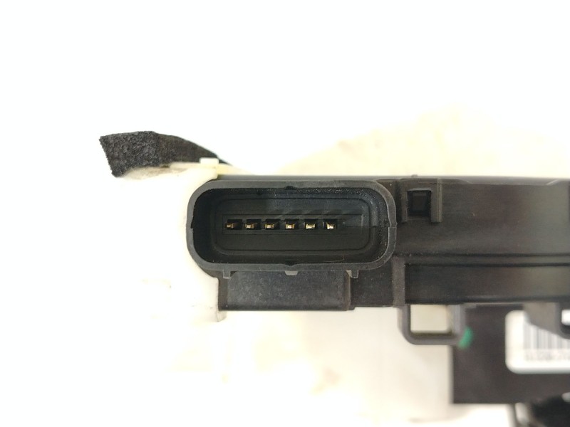 Recambio de cerradura puerta delantera derecha para hyundai ix35 (lm, el, elh) 1.7 crdi referencia OEM IAM 813202Y000  