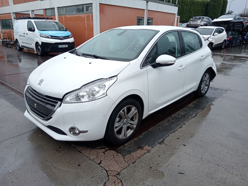peugeot 208 i (ca_, cc_) del año 2013