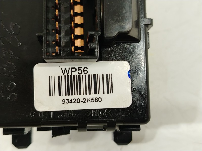 Recambio de mando limpia para hyundai ix35 (lm, el, elh) 1.7 crdi referencia OEM IAM 934202K560  