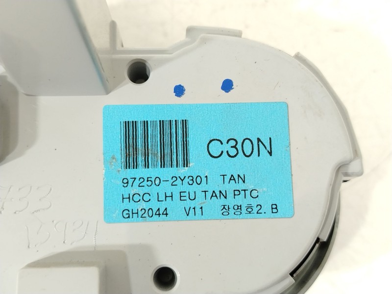 Recambio de mando climatizador para hyundai ix35 (lm, el, elh) 1.7 crdi referencia OEM IAM 972502Y301  