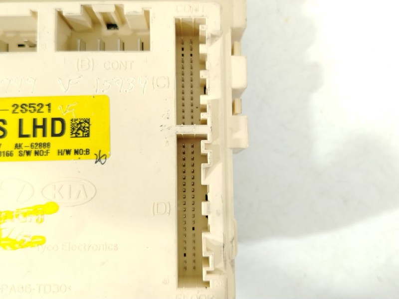 Recambio de caja reles / fusibles para hyundai ix35 (lm, el, elh) 1.7 crdi referencia OEM IAM 919502S521  