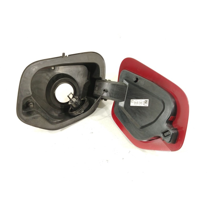 Recambio de tapa exterior combustible para opel corsa f (p2jo) 1.2 (68) referencia OEM IAM 39167574 39167575 