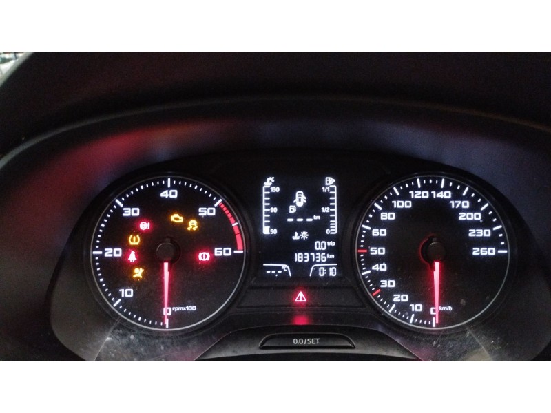 Recambio de cuadro instrumentos para seat leon (5f1) 1.6 tdi referencia OEM IAM 5F0920852A  