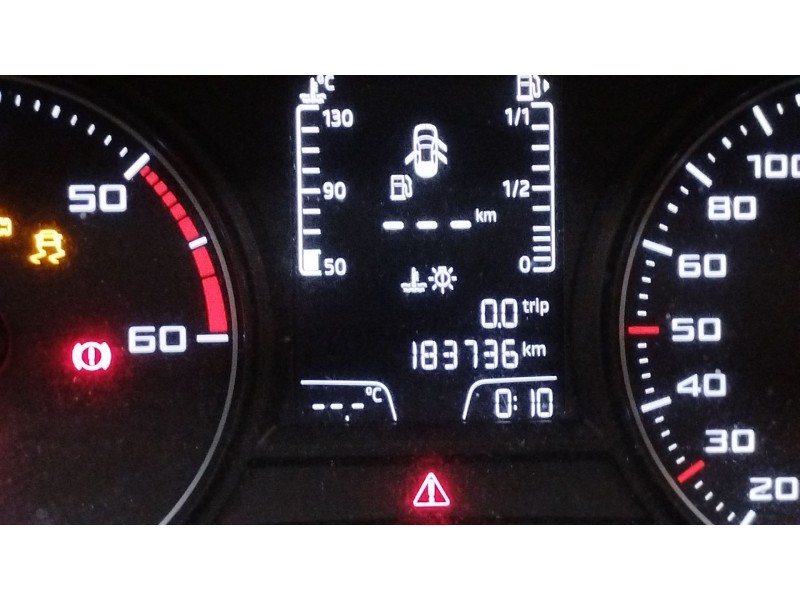 Recambio de cuadro instrumentos para seat leon (5f1) 1.6 tdi referencia OEM IAM 5F0920852A  