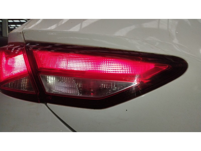 Recambio de piloto trasero izquierdo en porton para seat leon (5f1) 1.6 tdi referencia OEM IAM 5F0945093D  