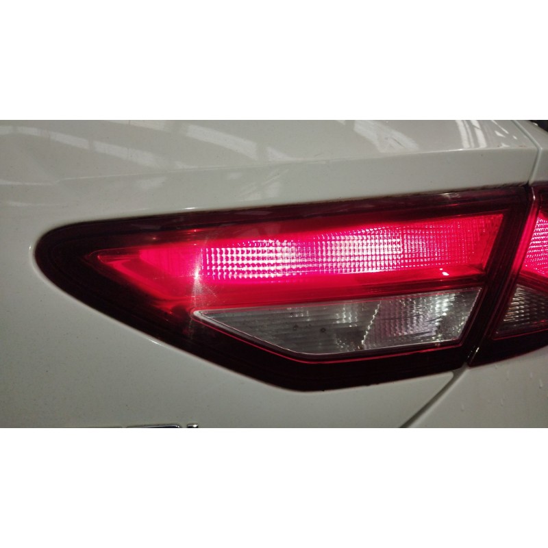 Recambio de piloto trasero derecho en porton para seat leon (5f1) 1.6 tdi referencia OEM IAM 5F0945094D  